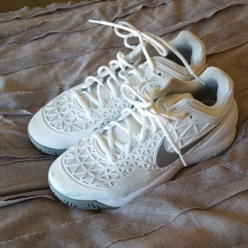 Nike Zoom Cage 2 Court Shoes